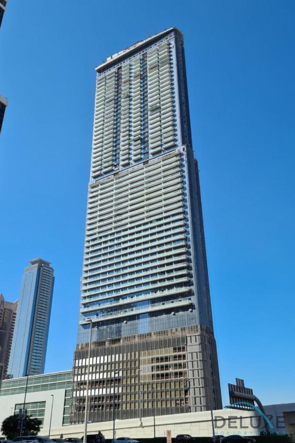 Classy 2br At Paramount Tower And Residences Business Bay By Deluxe Homes *