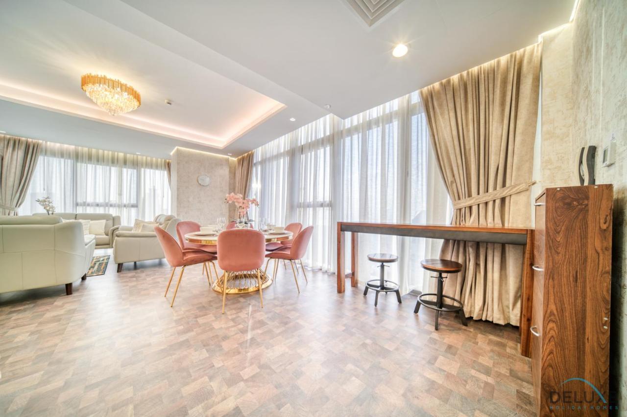 Classy 2br At Paramount Tower And Residences Business Bay By Deluxe Homes Dubai