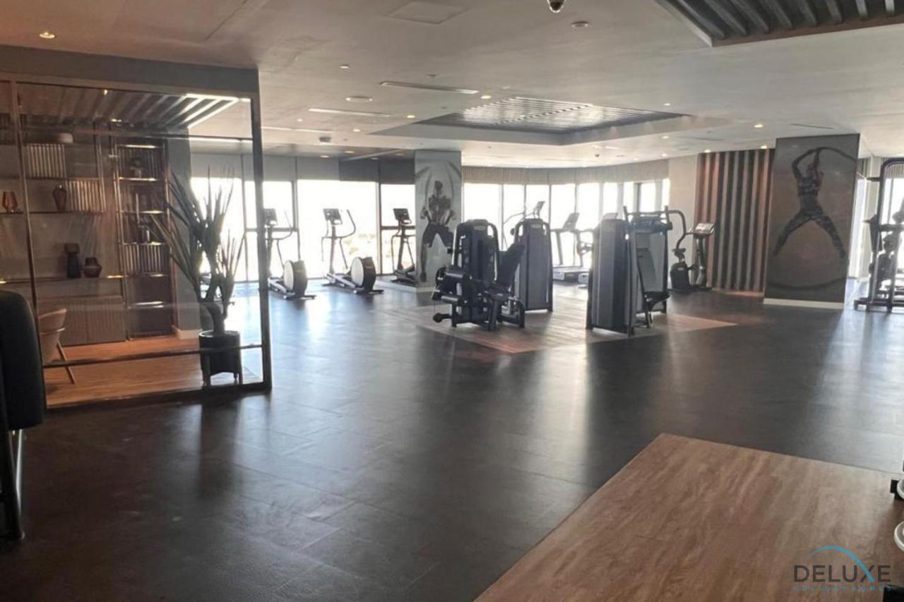 Classy 2br At Paramount Tower And Residences Business Bay By Deluxe Homes *