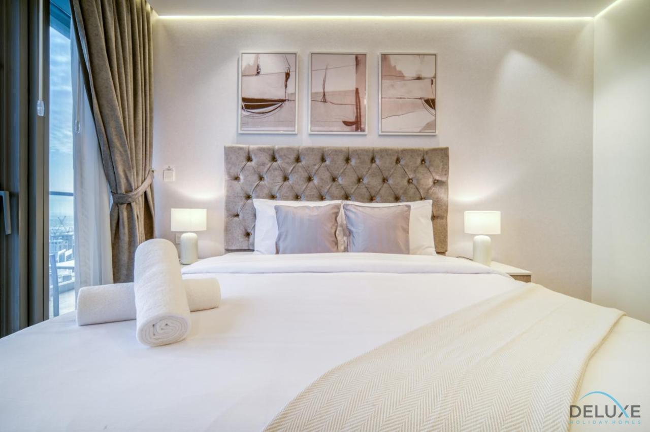 Classy 2br At Paramount Tower And Residences Business Bay By Deluxe Homes * Dubai